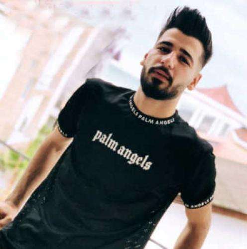 هومن نجفی روزگار