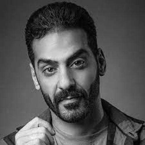 حمید رخشنده نه میای و نمیری نه میزنی سر