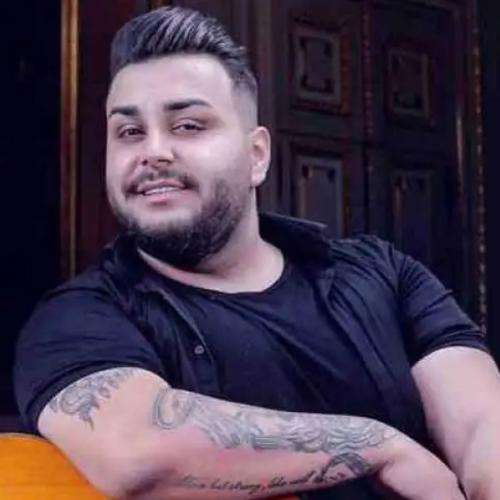 امیر قمی رسوای شهر