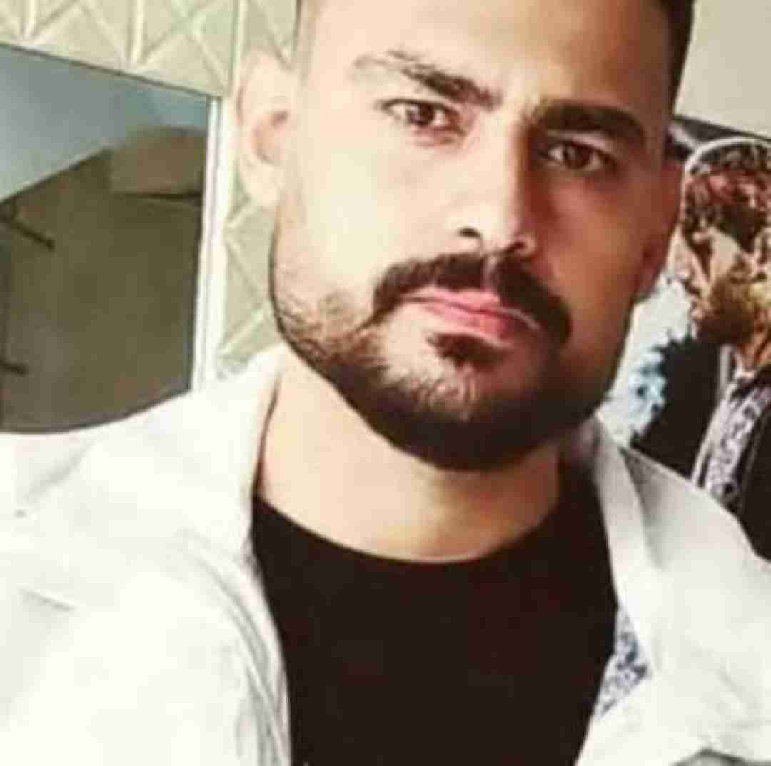 روح الله کرمی سگ‌ مرگی