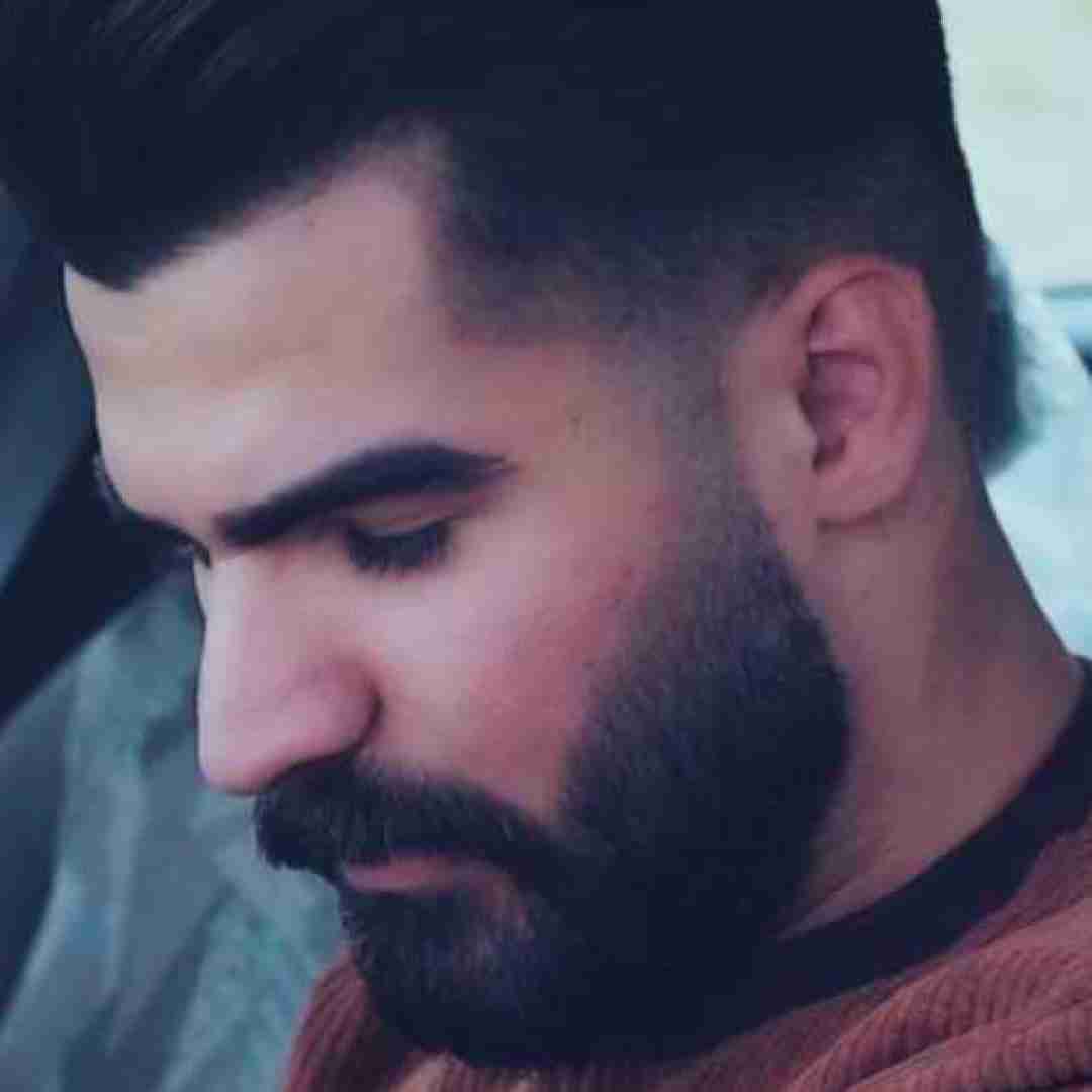 حمیدرضا بابایی ننده عزاد میذارم خودمه به دار میکشانم