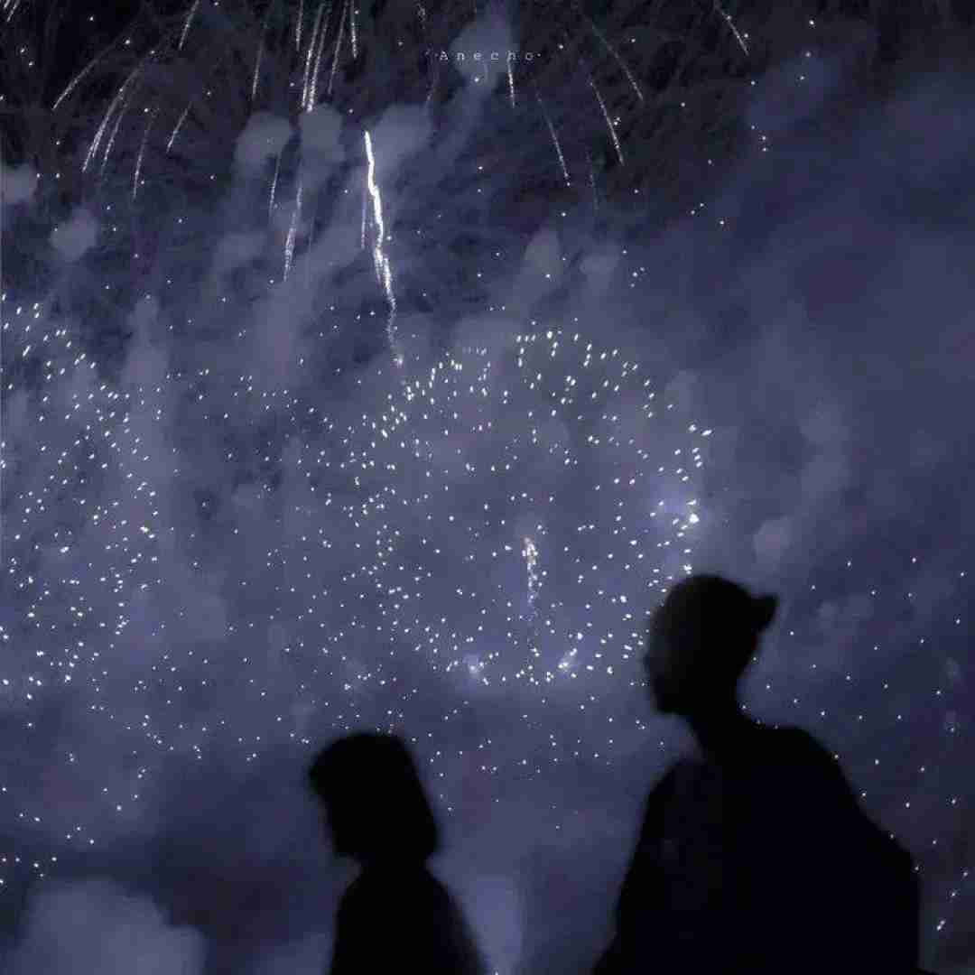  حالم میشه عالی بین این همه آدم هنوزم واسه من ایده آلی