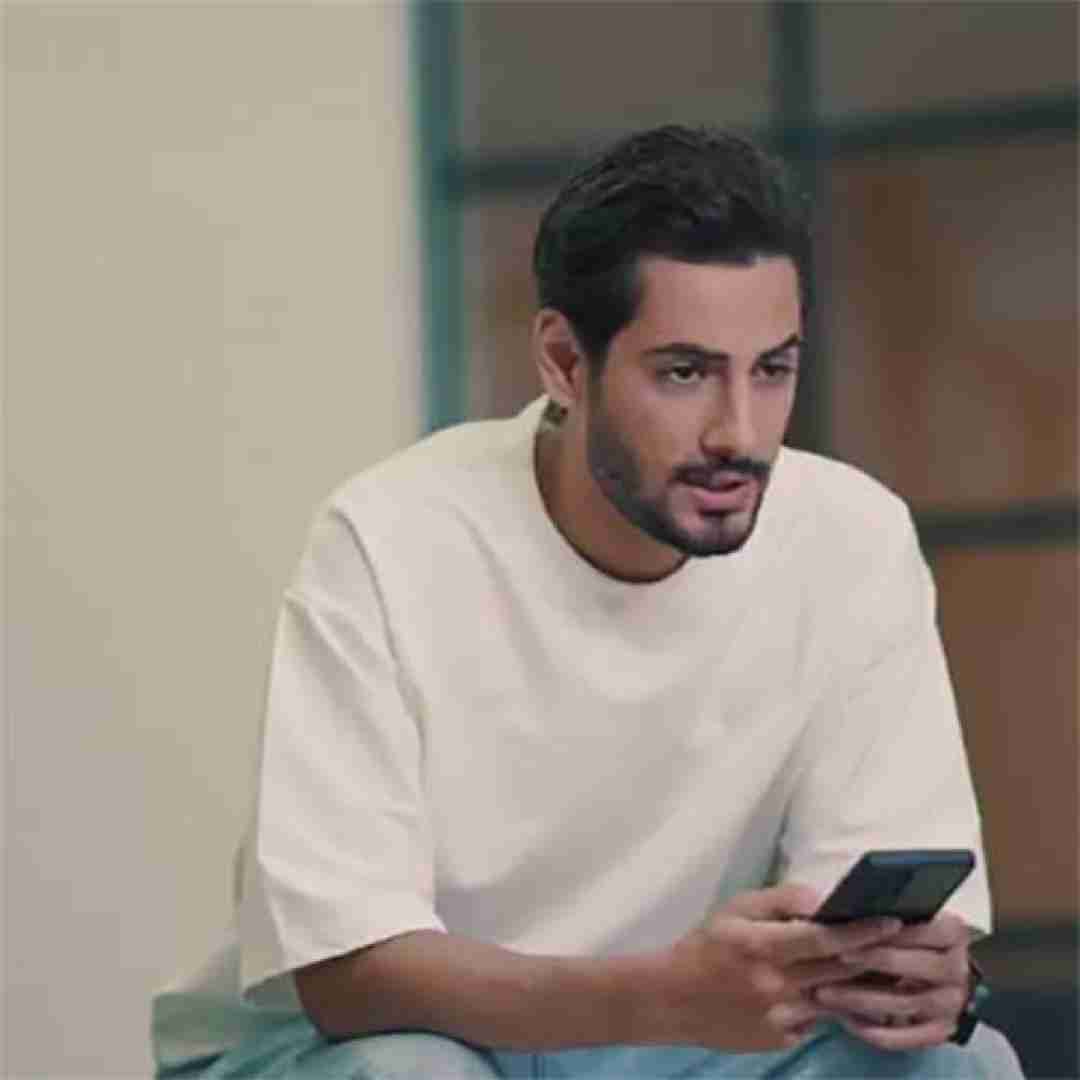ایلیار دوباره بارونه تو بیا زیر چتر سیاه همین نزدیکیام