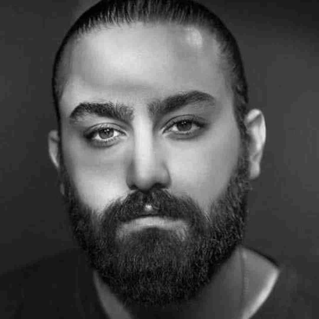 امیر عظیمی ممنونم