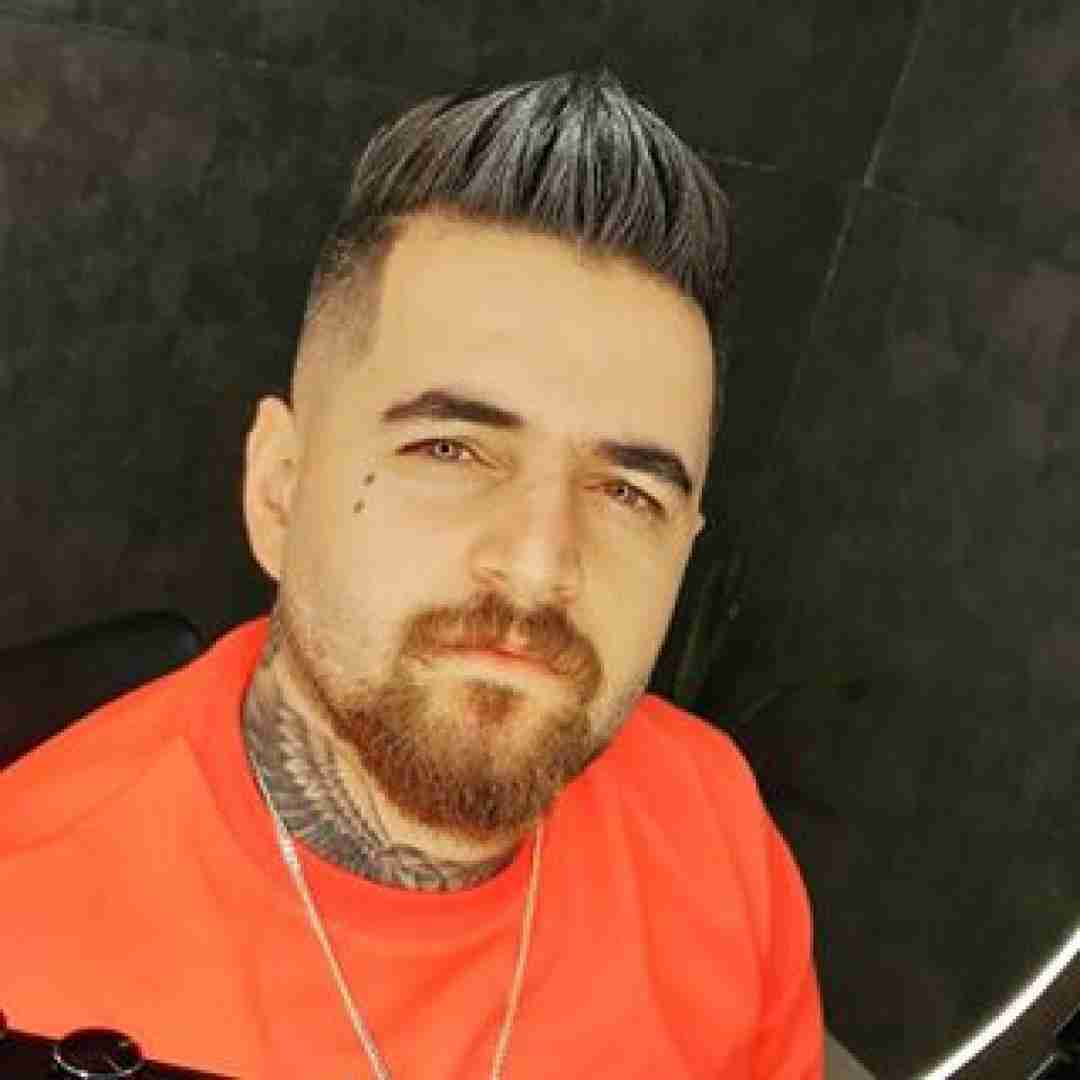 میلاد افضلی کبوتر من بال و پر من تاج سر من ای دلبر من