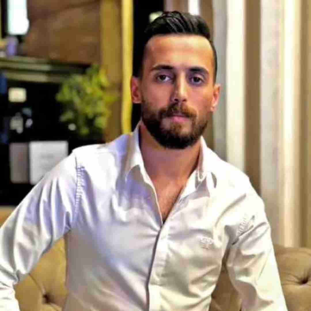 محمد طبری هنوز رویای تره دارمه