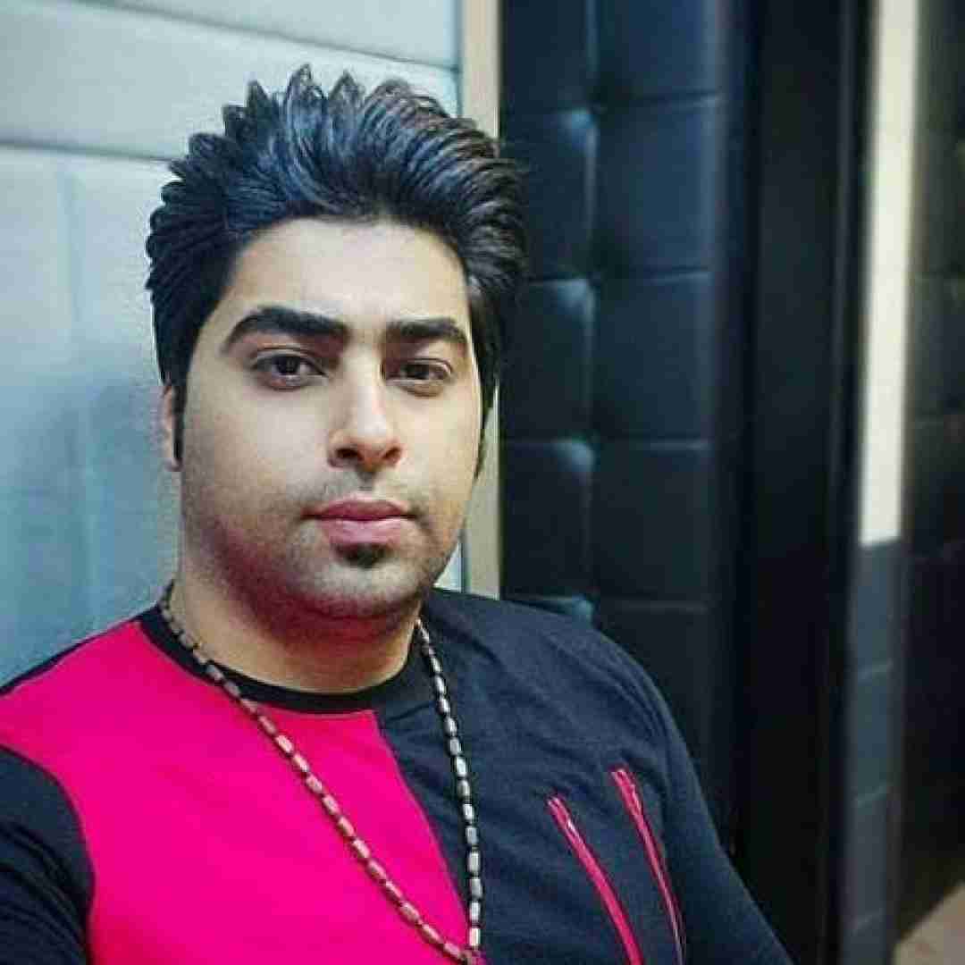 فرشاد مافی مگر ﺑﺨﺖ ﻣﻦ ﺳﻴﺎﻫﻪ ﭼﻨﻰ دلت ﮔﻤﺮاﻫﻪ