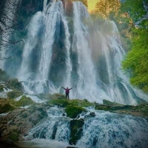 دانلود آهنگ آقا مجتبی چقدر خوشتیپه چه لباسایی امشب پوشیده