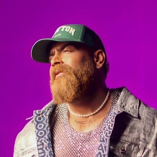 معین زد دیگه تو بغلت جا برام نیست با رفتنت بال و پرام ریخت