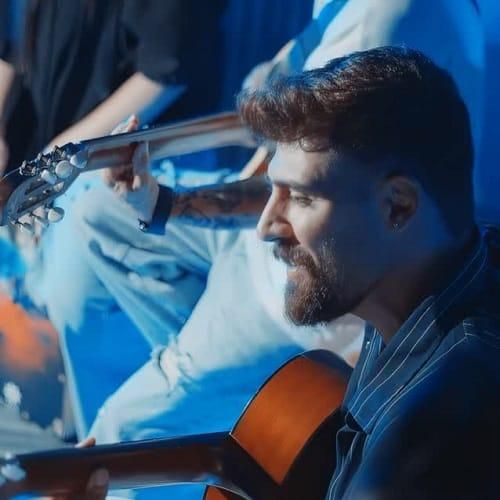 محمد محرمی تو رگ و ریشمی تو هر شرایط بدی پیشمی