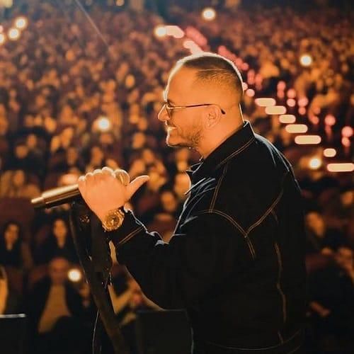 اشوان بمیرمم از تنهایی چشم نمیبینه تورو برو تو تنهاییت